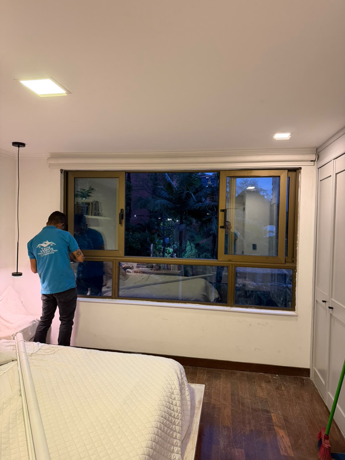 Instalación de ventanería anti ruido